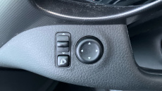 Nissan Qashqai 1.2 DiG-T N-Connecta 5dr Petrol Hatchback